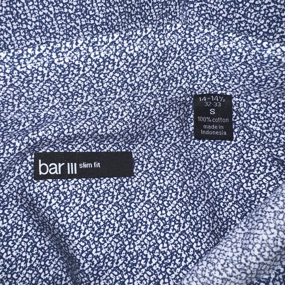 NWT Bar III Slim Fit Men’s Long Sleeve Casual Button Up Size Small - Picture 3 of 4